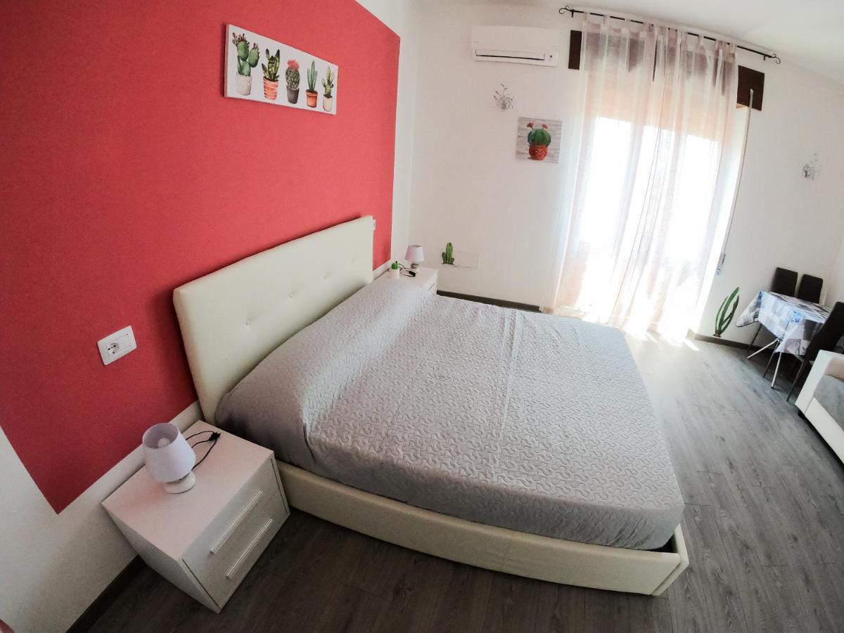 Cactus House Apartamento Olbia Exterior foto